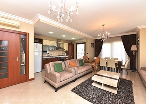 Меблированная квартира планировки 2+1 в центре Алании