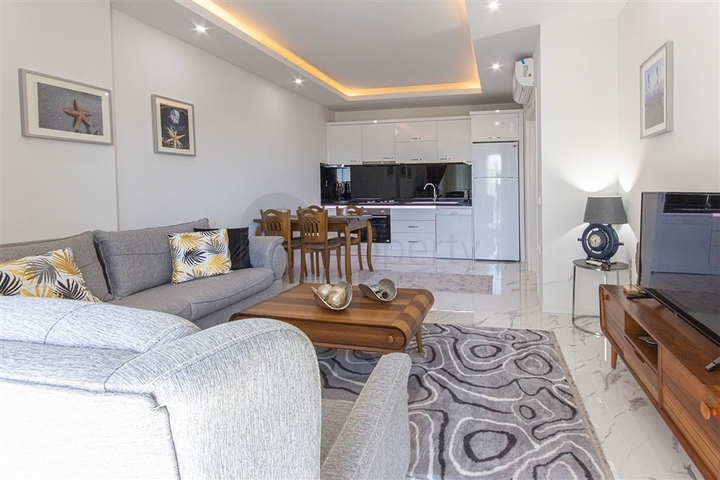 Двухкомнатная квартира с мебелью