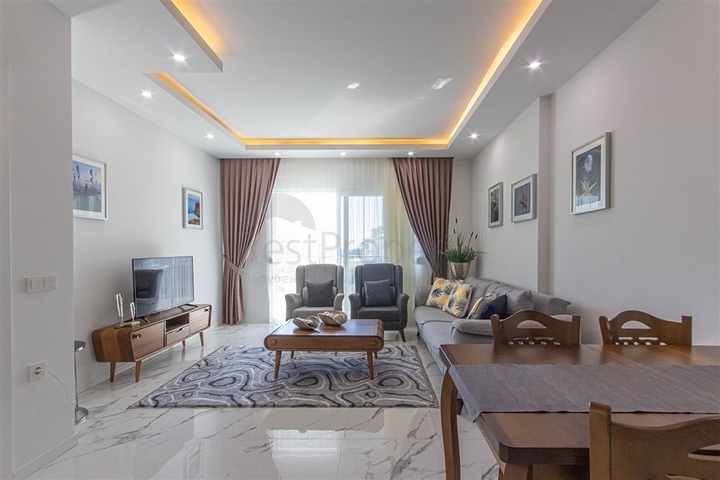 Двухкомнатная квартира с мебелью