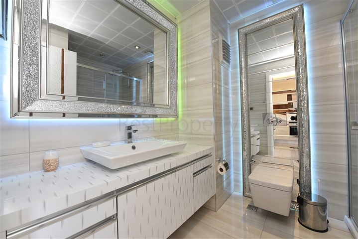 Двухкомнатная квартира с видом на море