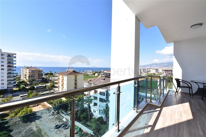 Двухкомнатная квартира с видом на море