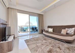 Двухкомнатная квартира с видом на море