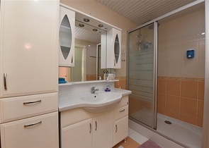 Трехкомнатная квартира с мебелью в Махмутларе