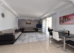 Трехкомнатная квартира с мебелью в Махмутларе