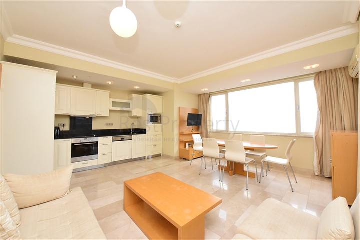 Квартира планировки 3+1 с видом на горы