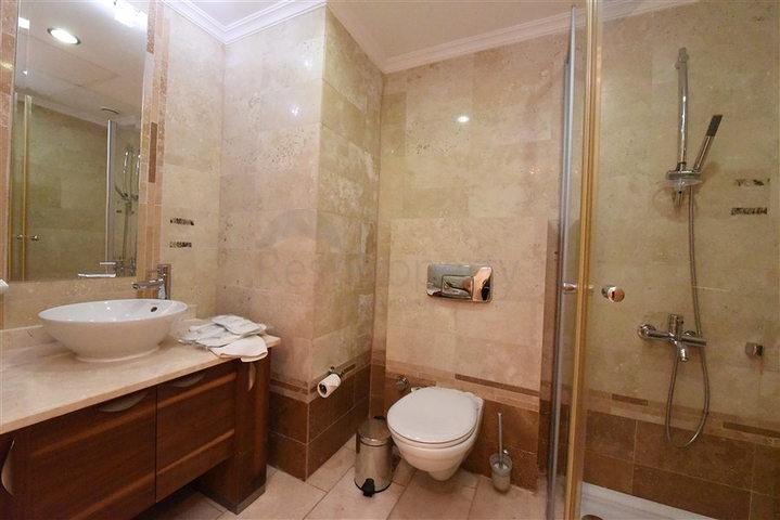 Квартира планировки 3+1 с видом на горы