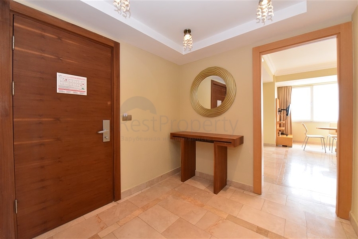 Квартира планировки 3+1 с видом на горы