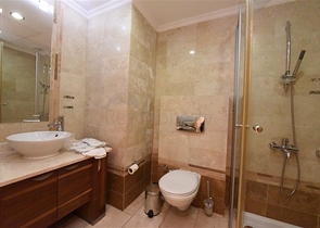 Квартира планировки 3+1 с видом на горы