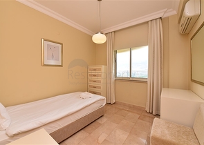 Квартира планировки 3+1 с видом на горы