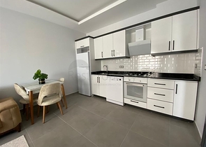 Двухкомнатная квартира с мебелью