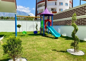 Двухкомнатная квартира с мебелью