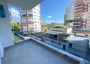 Двухкомнатная квартира с мебелью