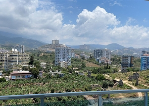 Меблированная квартира планировки 1+1 в жилом комплексе района Махмутлар