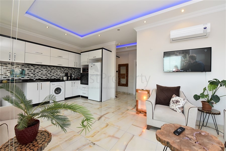 Пентхаус планировки 4+1 с видом на море