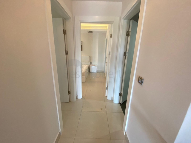 Трехкомнатная квартира в мебелью