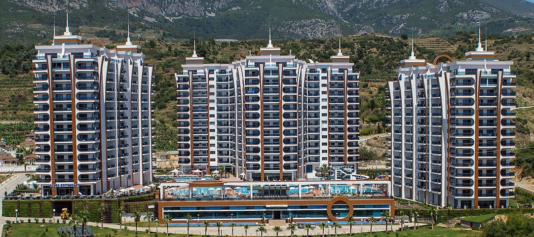 Трехкомнатная квартира в мебелью