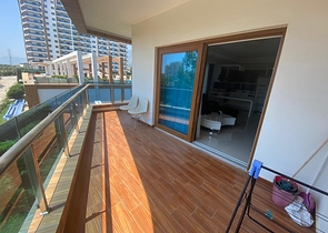 Трехкомнатная квартира в мебелью