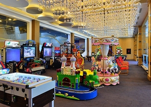 Трехкомнатная квартира в мебелью