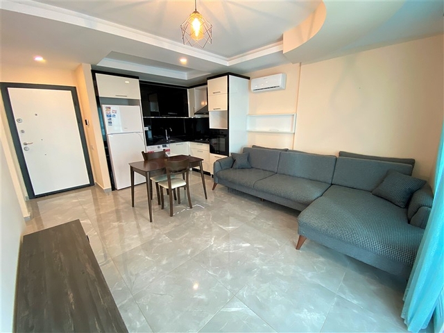 Двухкомнатная квартира с мебелью