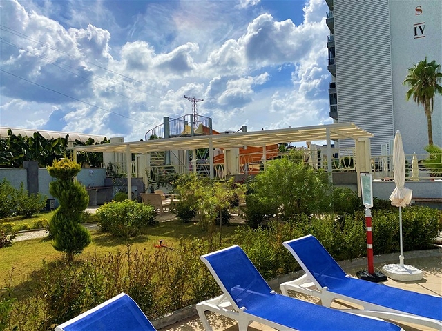 Двухкомнатная квартира с мебелью