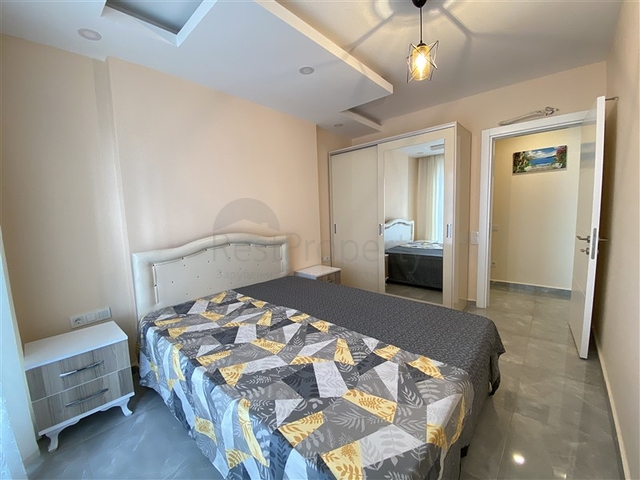 Двухкомнатная квартира с мебелью