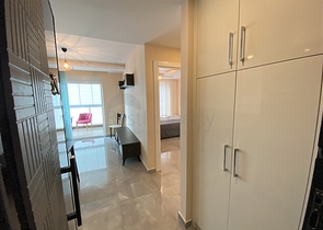 Двухкомнатная квартира с мебелью