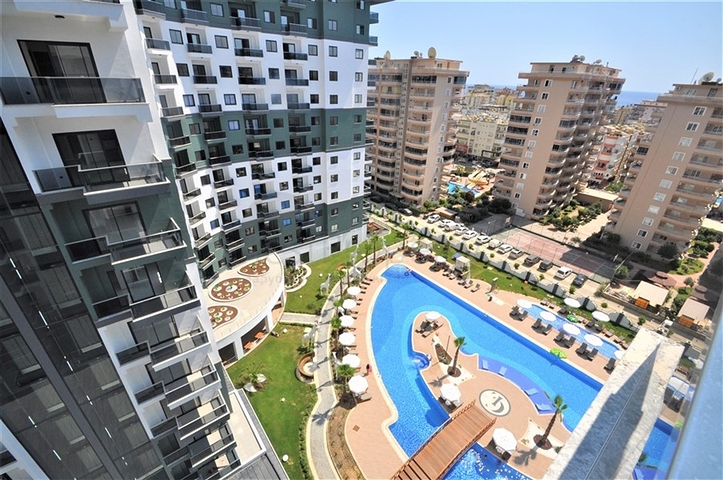 Трехкомнатная квартира в новом комплексе