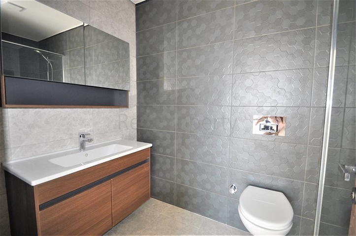 Трехкомнатная квартира в новом комплексе