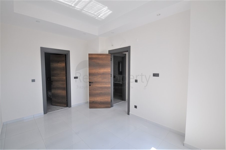 Трехкомнатная квартира в новом комплексе