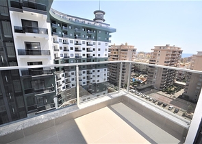 Трехкомнатная квартира в новом комплексе