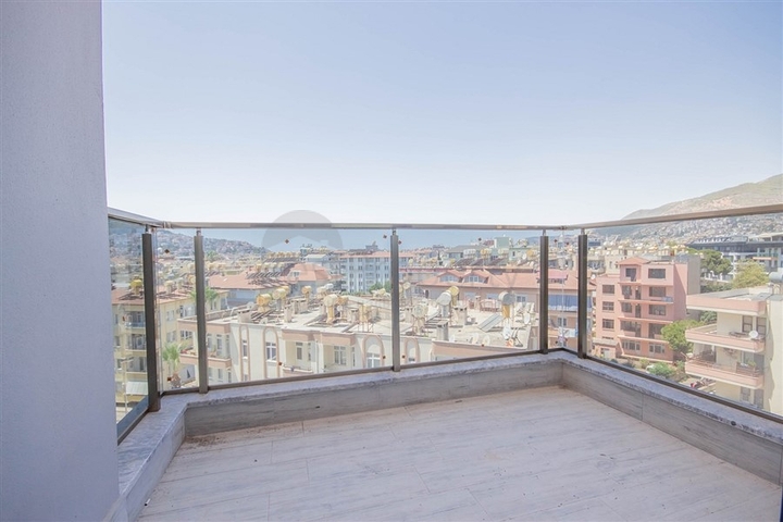 Двухкомнатная квартира в центре Алании