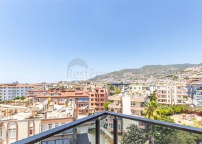 Двухкомнатная квартира в центре Алании