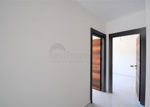 Трехкомнатная квартира в районе Махмутлар