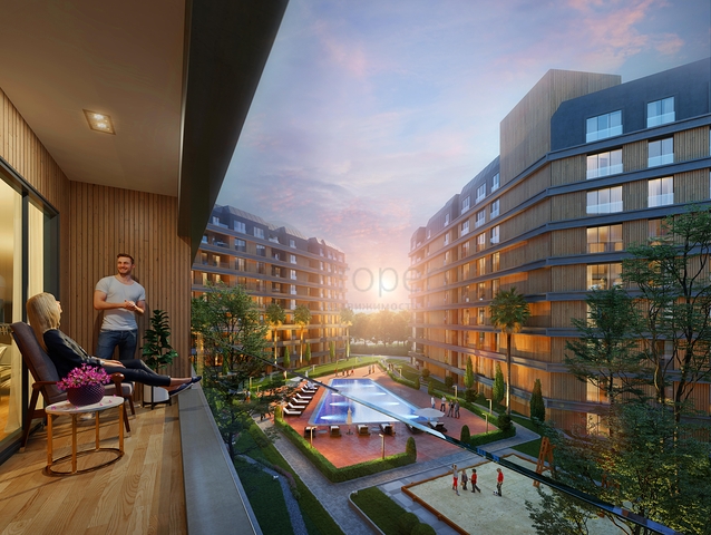 Жилой комплекс семейной концепции, рядом с метро станцией