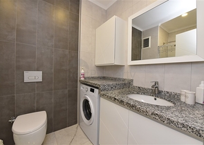 Трехкомнатная квартира с мебелью в центре Алании