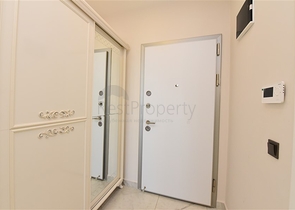 Трехкомнатная квартира с мебелью в центре Алании