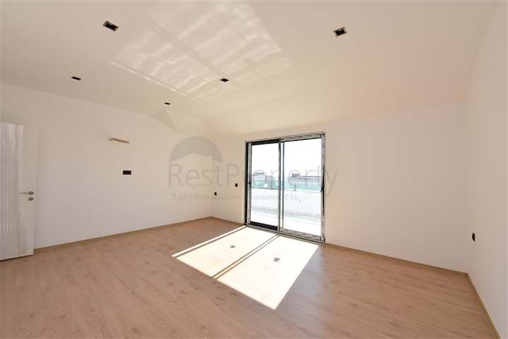 Первоклассный пентхаус 3+1 с видом на море 