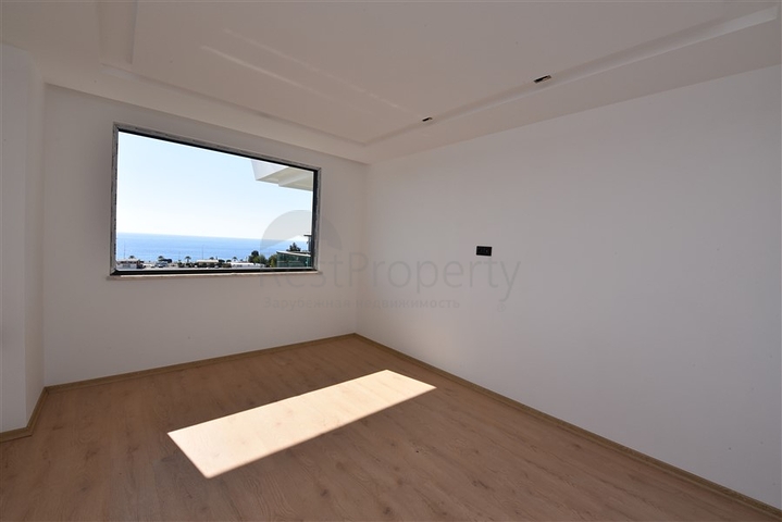 Первоклассный пентхаус 3+1 с видом на море 