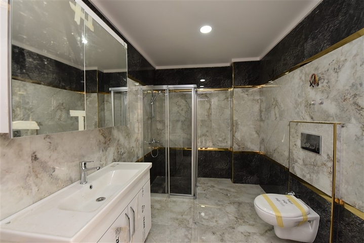 Первоклассный пентхаус 3+1 с видом на море 