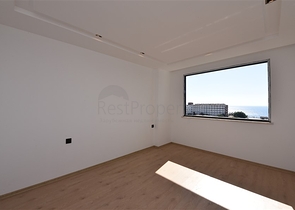 Первоклассный пентхаус 3+1 с видом на море 