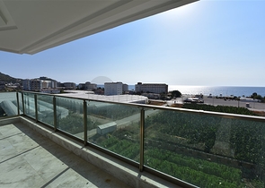 Первоклассный пентхаус 3+1 с видом на море 