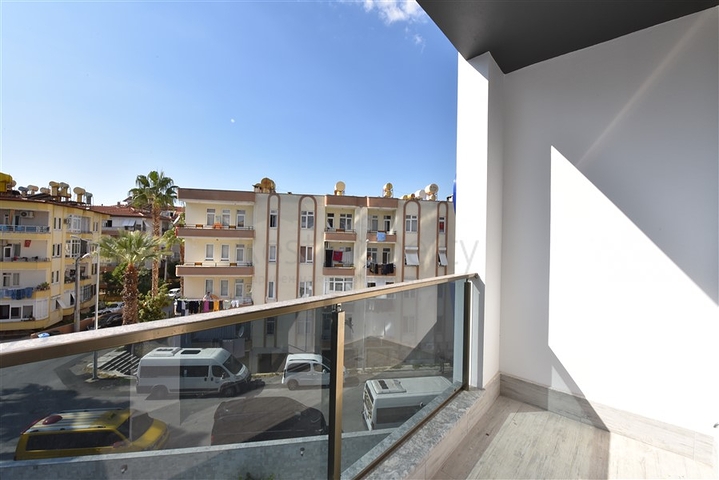 Трёхкомнатная квартира в центре Алании