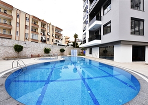 Трёхкомнатная квартира в центре Алании