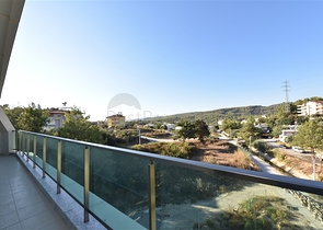 Квартира 3+1 в новом комплексе в Авсалларе