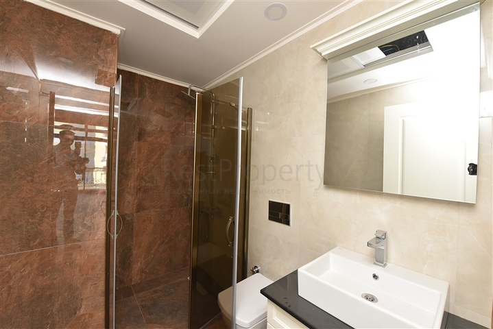 Трехкомнатная квартира в комплексе класса люкс