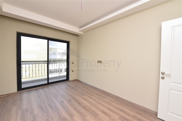 Трехкомнатная квартира в комплексе класса люкс