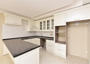 Трехкомнатная квартира в комплексе класса люкс