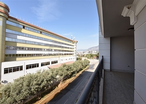 Трехкомнатная квартира в комплексе класса люкс