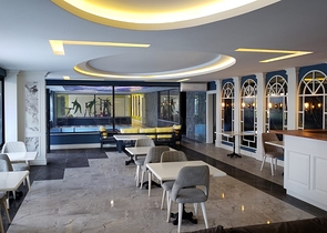 Трехкомнатная квартира в комплексе класса люкс