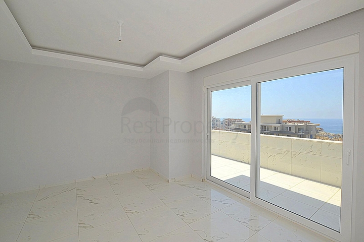 Просторный пентхаус в районе Махмутлар 